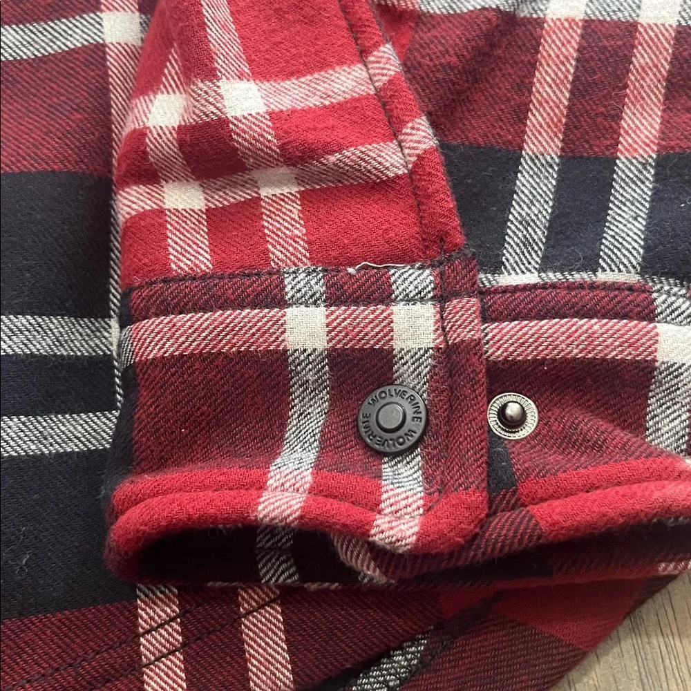 MEN’S WOLVERINE BUCKSAW FLANNEL JACKET NWT medium COAT